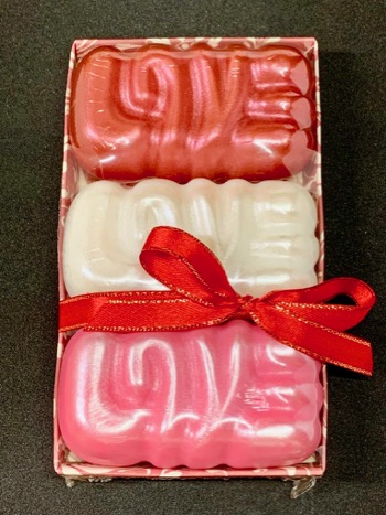 "LOVE" Soap Pack